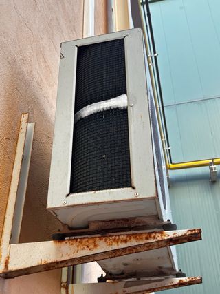 INSTALACION Y MANTENIMIENTO