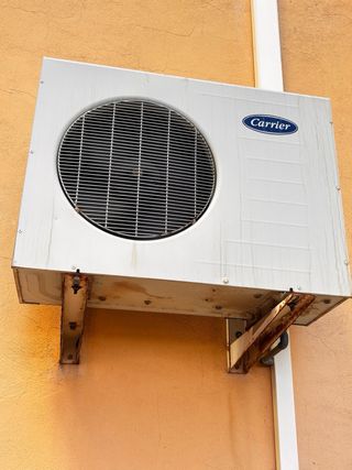 INSTALACION Y MANTENIMIENTO