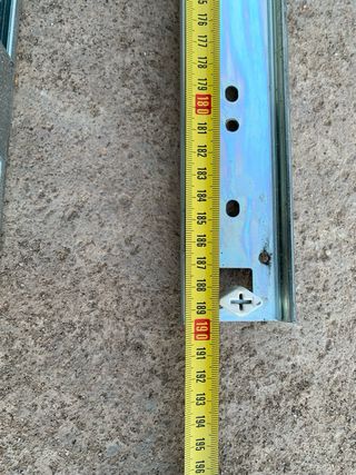 Guías correderas para cajones de furgoneta