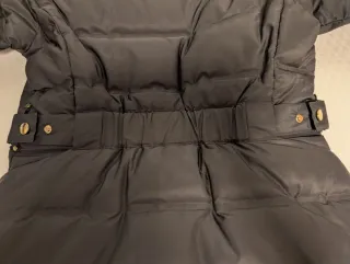 Plumífero Negro Zara con Capucha y Pelo.