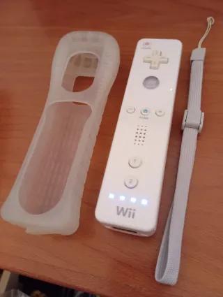 Mando Wii con funda protectora