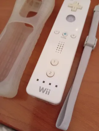 Mando Wii con funda protectora