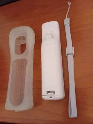 Mando Wii con funda protectora