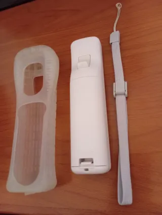 Mando Wii con funda protectora