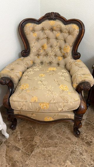 Sillón Clásico Tapizado Floral