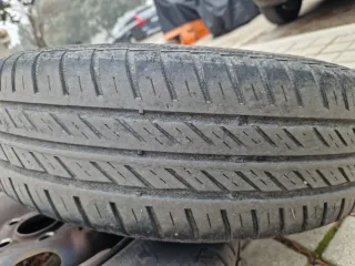 5 Llantas R14 VW Polo + Tapacubos + repuesto
