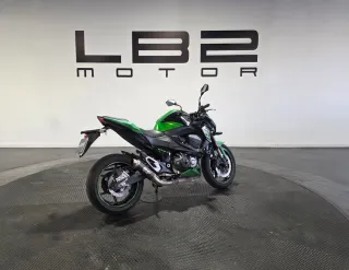 Kawasaki Z800 FULL