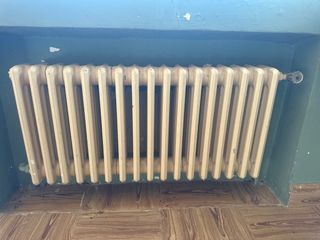 Radiador Hierro Fundido Años 60 Beige