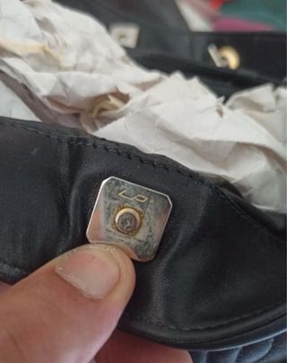 Borsa nera Fendi vintage con pasta oro