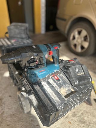 Taladro percutor Bosch Profesional