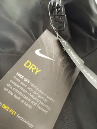 Chaqueta Nike borreguito reversible