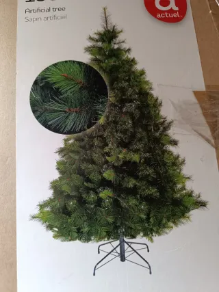 Árbol de Navidad artificial