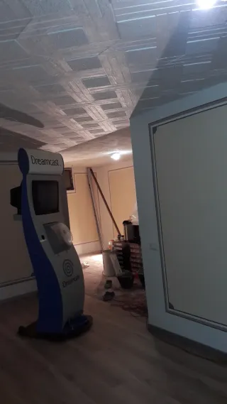 Dreamcast Sega Console Display