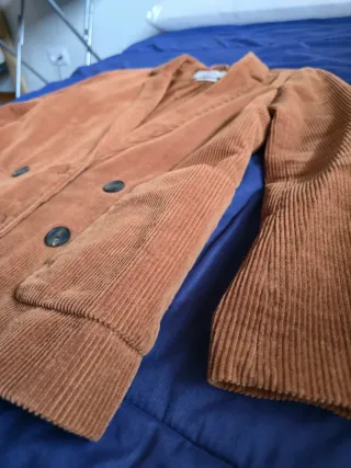 Americana de mujer de pana Pull&Bear marron-canela