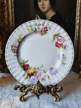 Piatto da frutta Royal Albert April