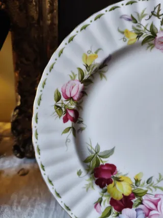 Piatto da frutta Royal Albert April