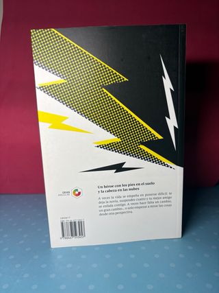 Nunca seré tu héroe (Spanish Edition)