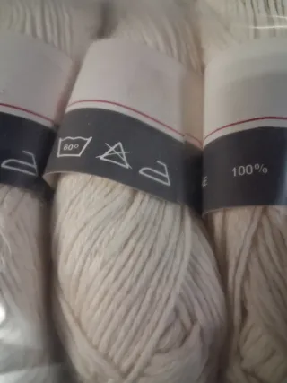 10 Gomitoli Cotone N.3 Colore Latte gr. 50