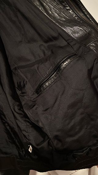 Chaqueta de piel negra talla 62