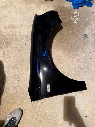 Aleta Delantera Derecha Audi A4 B7 Negra