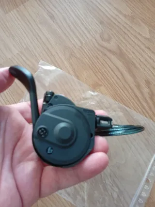 Maneta Izquierda Shimano CUES 2 Velocidades