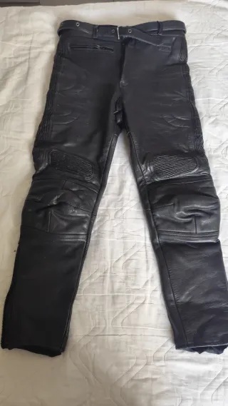 Pantalón cuero moto talla 50