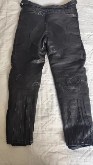 Pantalón cuero moto talla 50