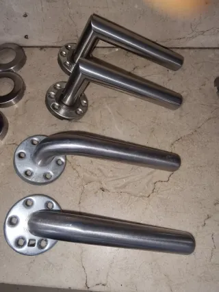 Manillas de acero inoxidable