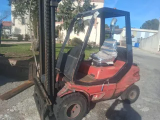 Carretilla elevadora Linde esta averiado