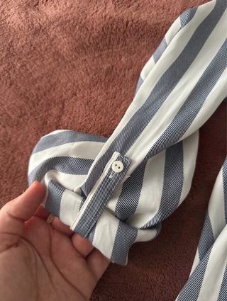 Camisa Stradivarius Rayas Azul y Blanco Talla M