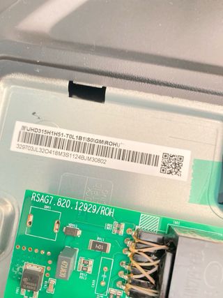 Placa Hisense 32A4N + Altavoces