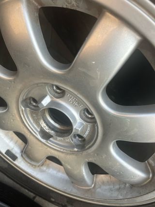 Llanta 205/60R15 91V