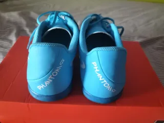 Nike Phantom GX II Club IC Azul