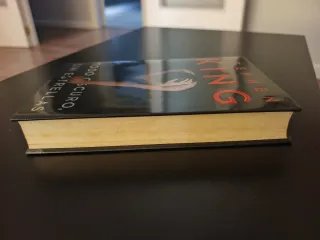 Todo oscuro, sin estrellas