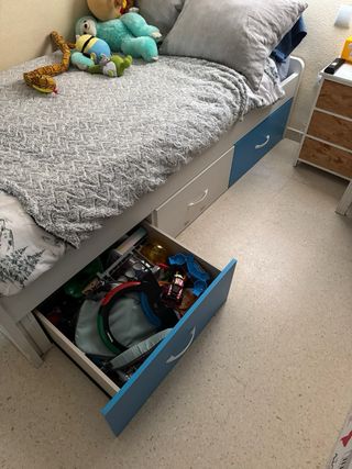 Cama nido con 3 cajones , somier laminas y colchon