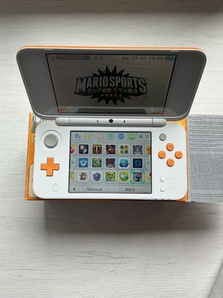 New Nintendo 2DS XL Blanca y Naranja