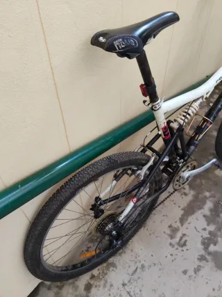 Bicicleta de Montaña Btwin Rockrider revisada