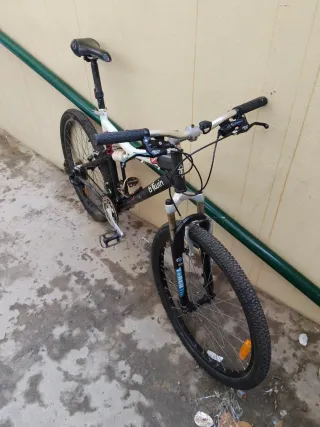 Bicicleta de Montaña Btwin Rockrider revisada