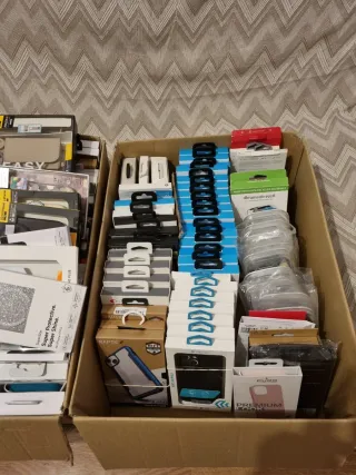 Lote +120 Fundas iPhone Variadas