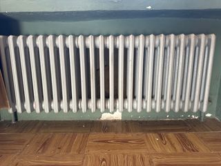 Radiador Hierro Fundido Años 60 Gris