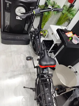 Bici Eléctrica Plegable Negra