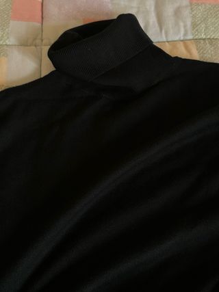 Maglia collo alto verde scuro