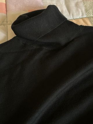 Maglia collo alto verde scuro