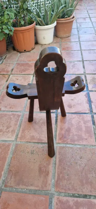 Silla antigua paridera española madera