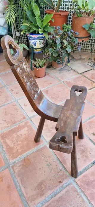 Silla antigua paridera española madera