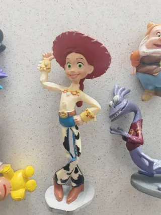 Muñecos resina antiguos