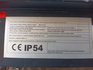 Patinete Eléctrico Negro Xiaomi  Y SMARTGYRO