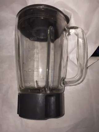 Jarra de vidrio Taurus completa