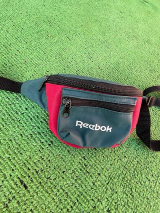 Riñonera Reebok roja y verde