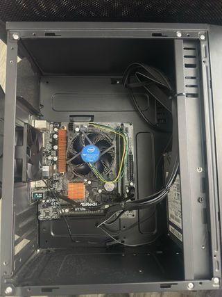 Torre PC Intel Usada